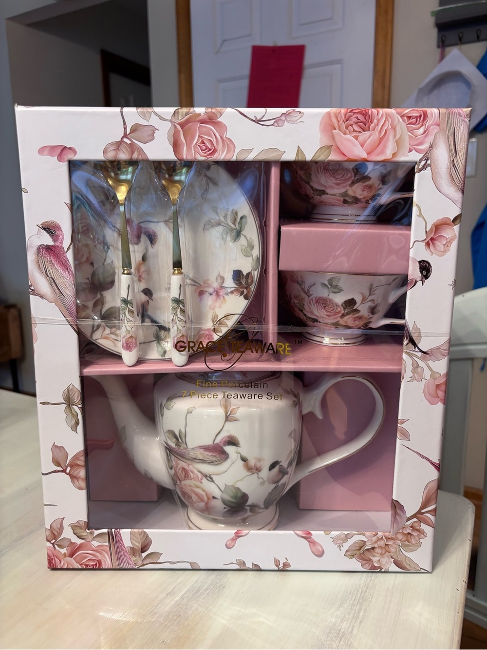 NEW In Box Grace Teaware Tea Time Gift Set Pink Roses Porcelain 7 Pieces NIB